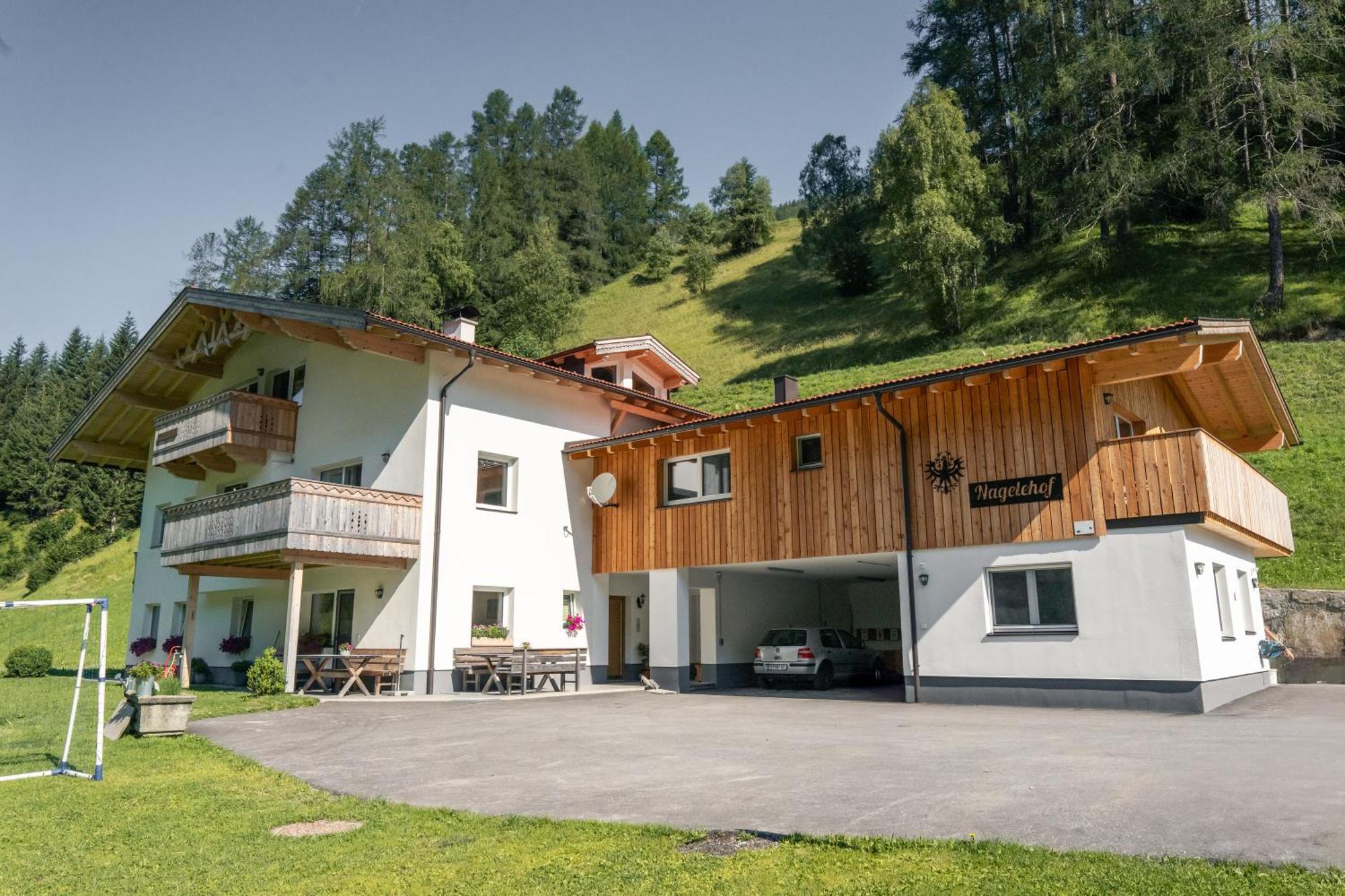 Nagelehof Apartment Blaser Navis Luaran gambar